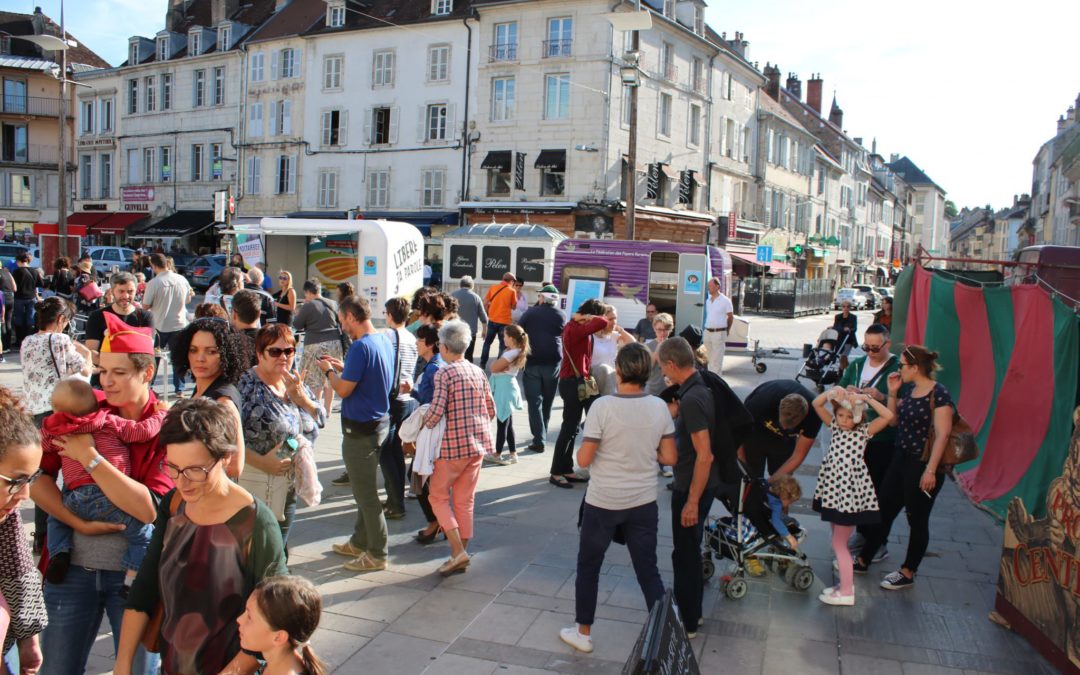 Lancement de la 3ème saison de Fraka avec la Caravane des foyers ruraux